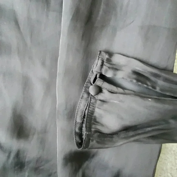 Aritzia Wilfred off shoulder  ruffle satin dress shirt - Picture 5 of 10